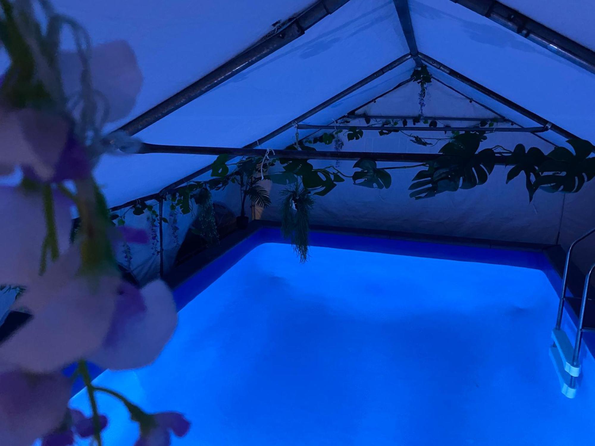 Secret Oasis: Love Island-Inspired Guest House with Private Pool Nottingham Exterior photo